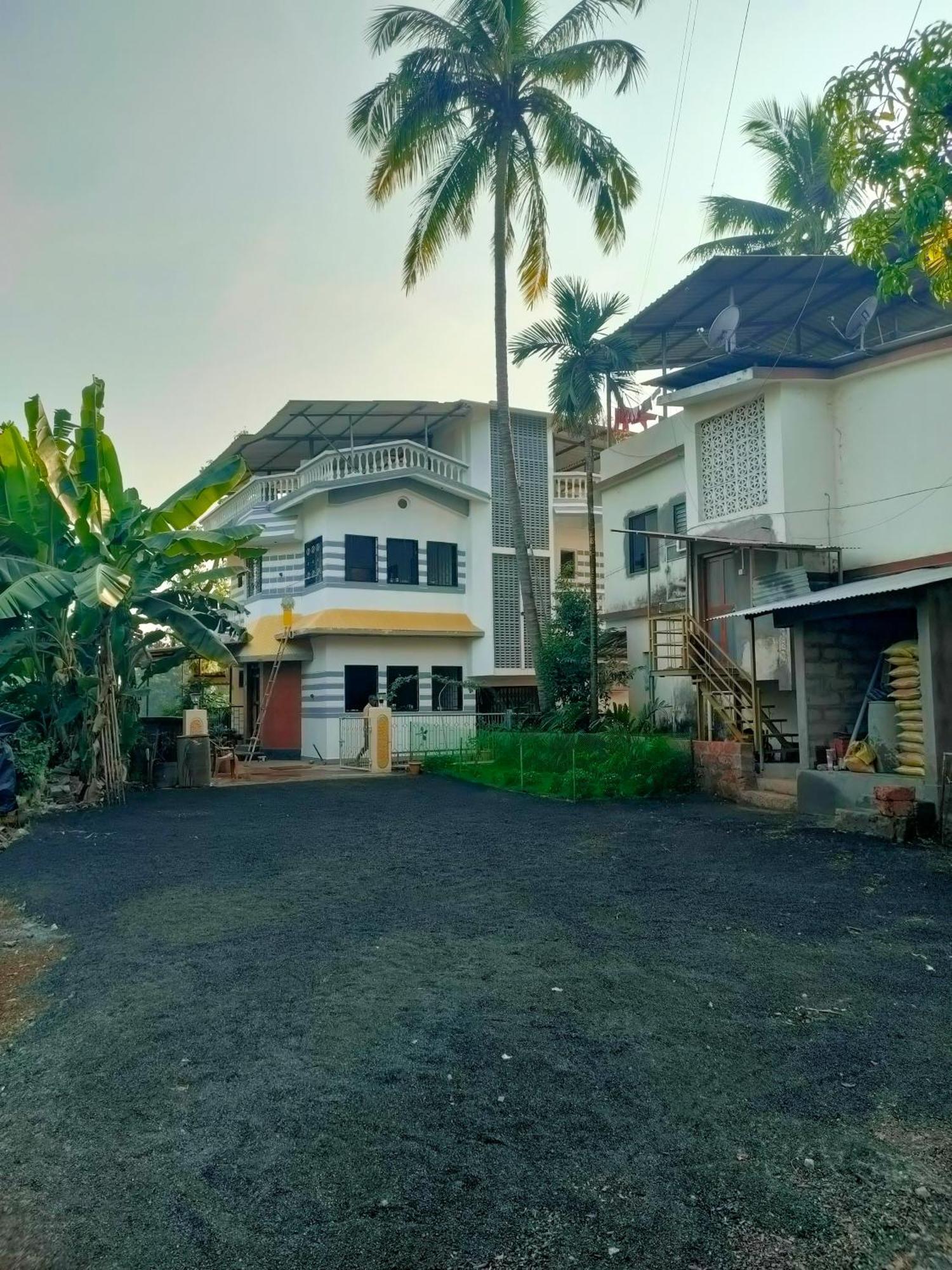Shubham Homestay Chiplun Exterior photo
