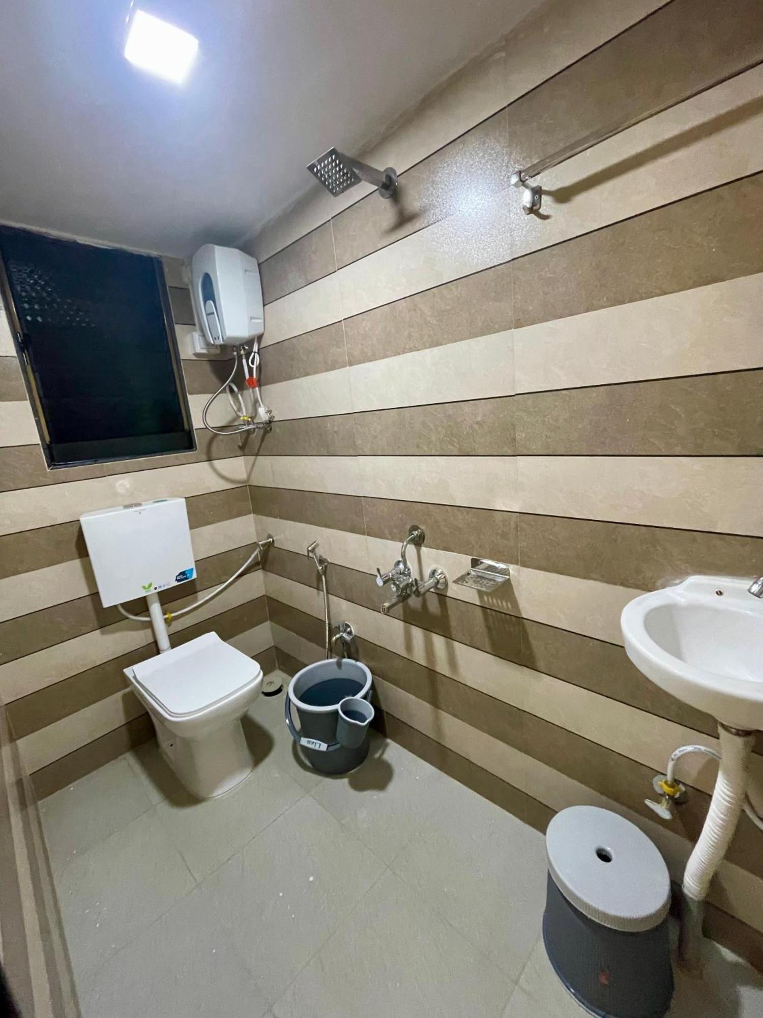 Shubham Homestay Chiplun Exterior photo